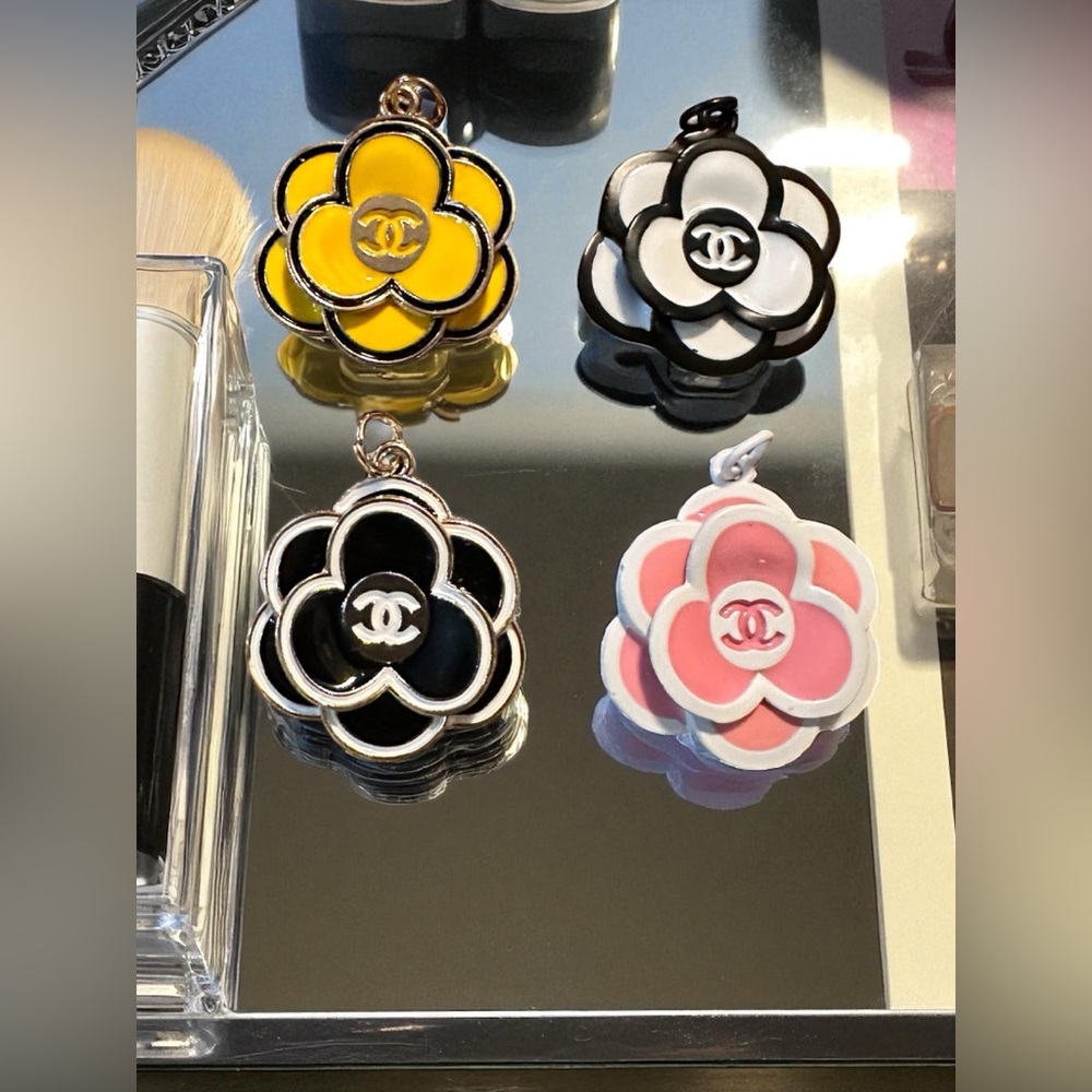 Zipperpull Camellia Pendants
